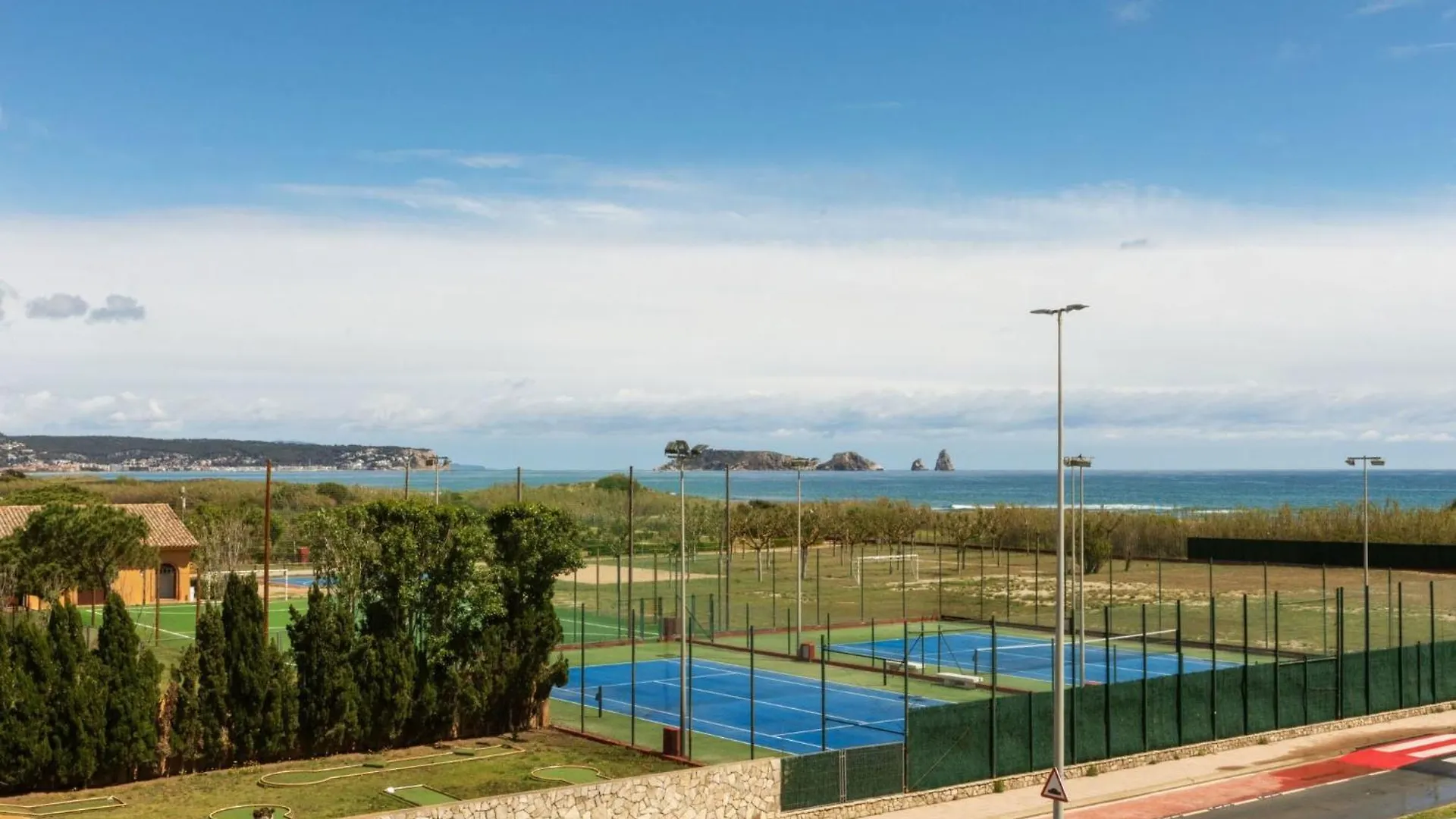 Holiday Home Port Pals Beach By Interhome